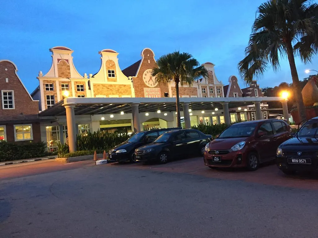 Lot 1281, Villa D'Amour Malacca Holiday home